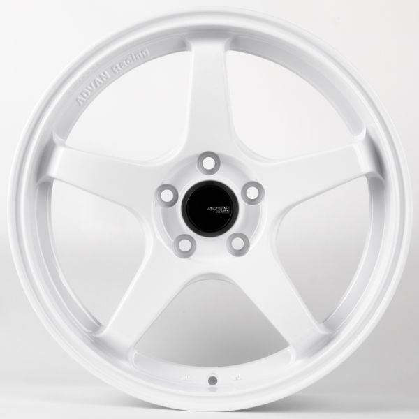 ЛИТЫЕ ДИСКИ 81467 ADVAN 1783-CT479 17 J8 ET35 5X108 73.1 БЕЛЫЙ