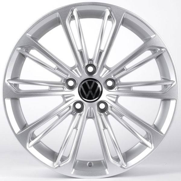 ЛИТЫЕ ДИСКИ 82093 VOLKSWAGEN IVF-3030-SM155 17 J7.5 ET35 5X112 57.1 СЕРЕБРО