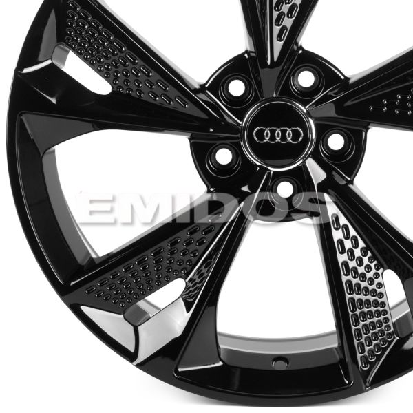 Комплект дисков 28598/18/66.45/Чёрный Глянцевый